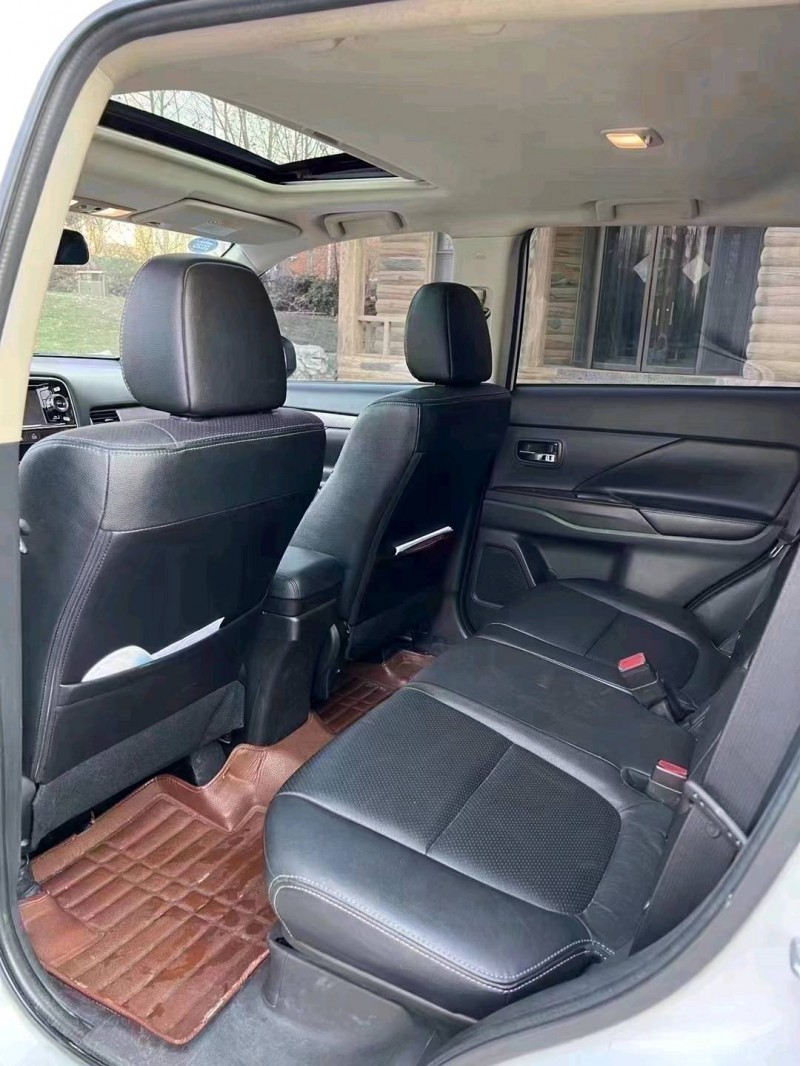 邯郸14年三菱欧蓝德7