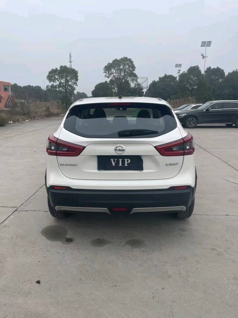 北京22年日产逍客9