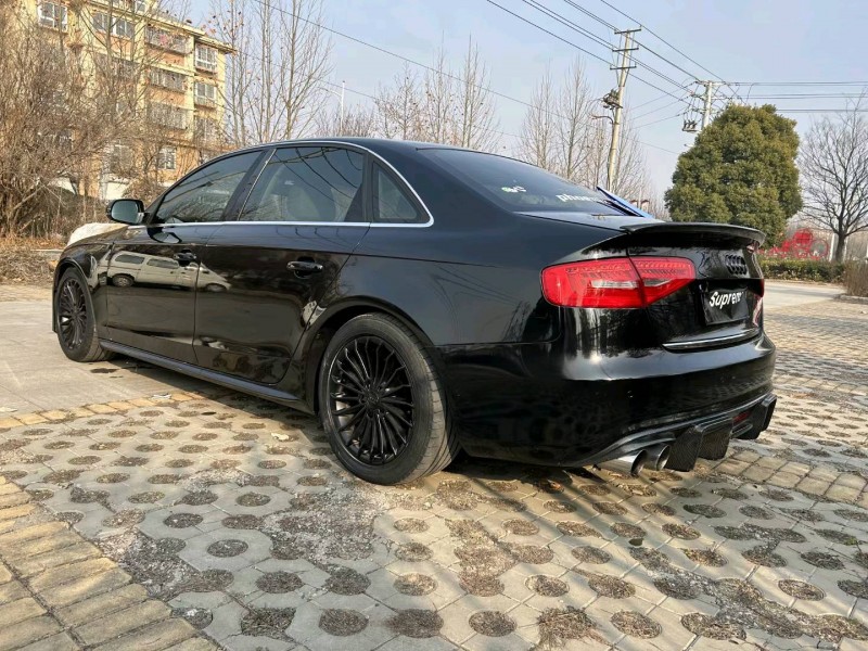 徐州13年奥迪A4L7