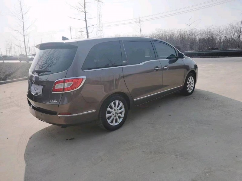 常州13年别克GL84