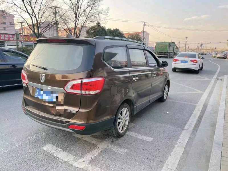 徐州15年寶駿7306