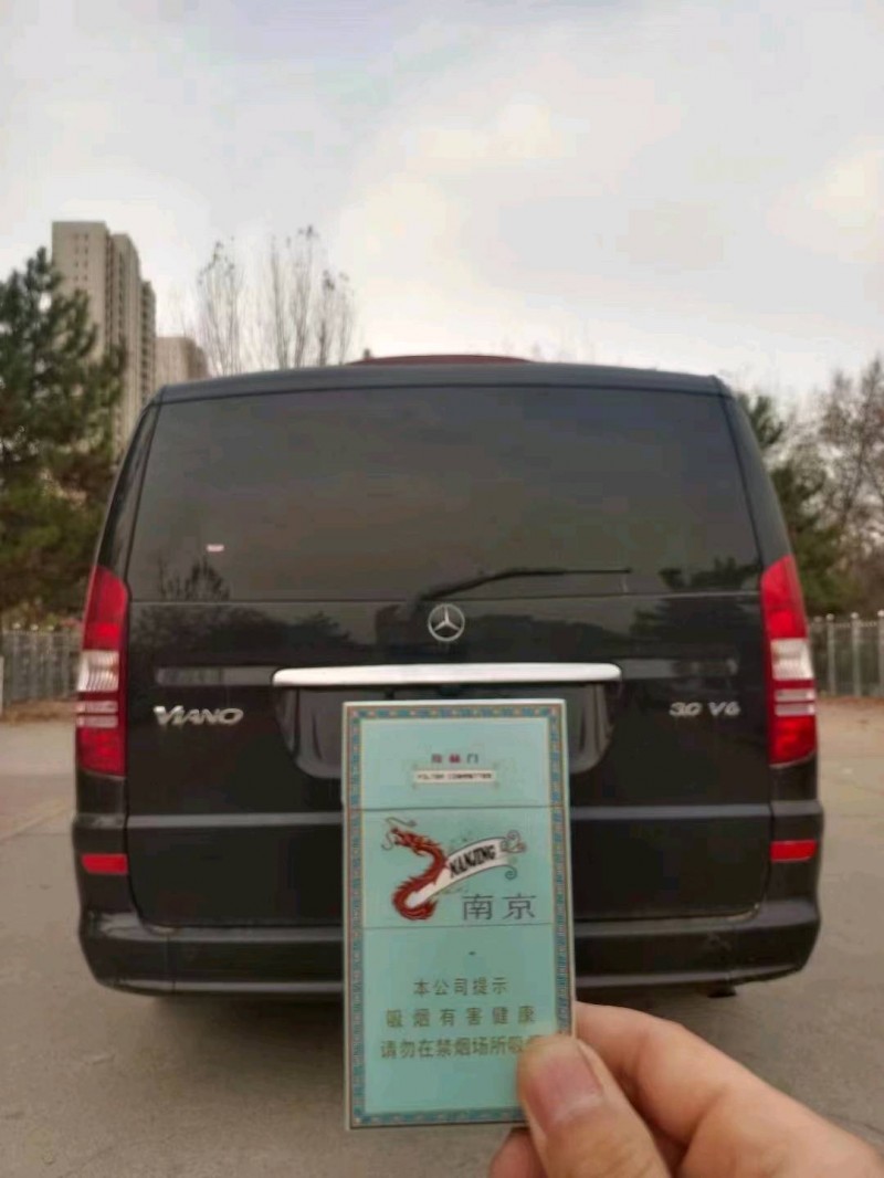 邯郸14年奔驰唯雅诺2