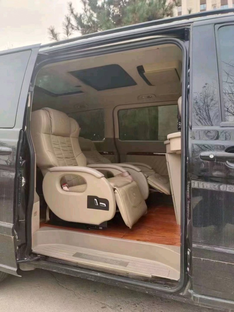 邯郸14年奔驰唯雅诺4