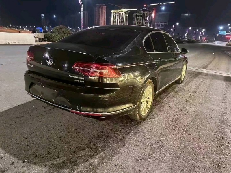 济南17年大众迈腾6