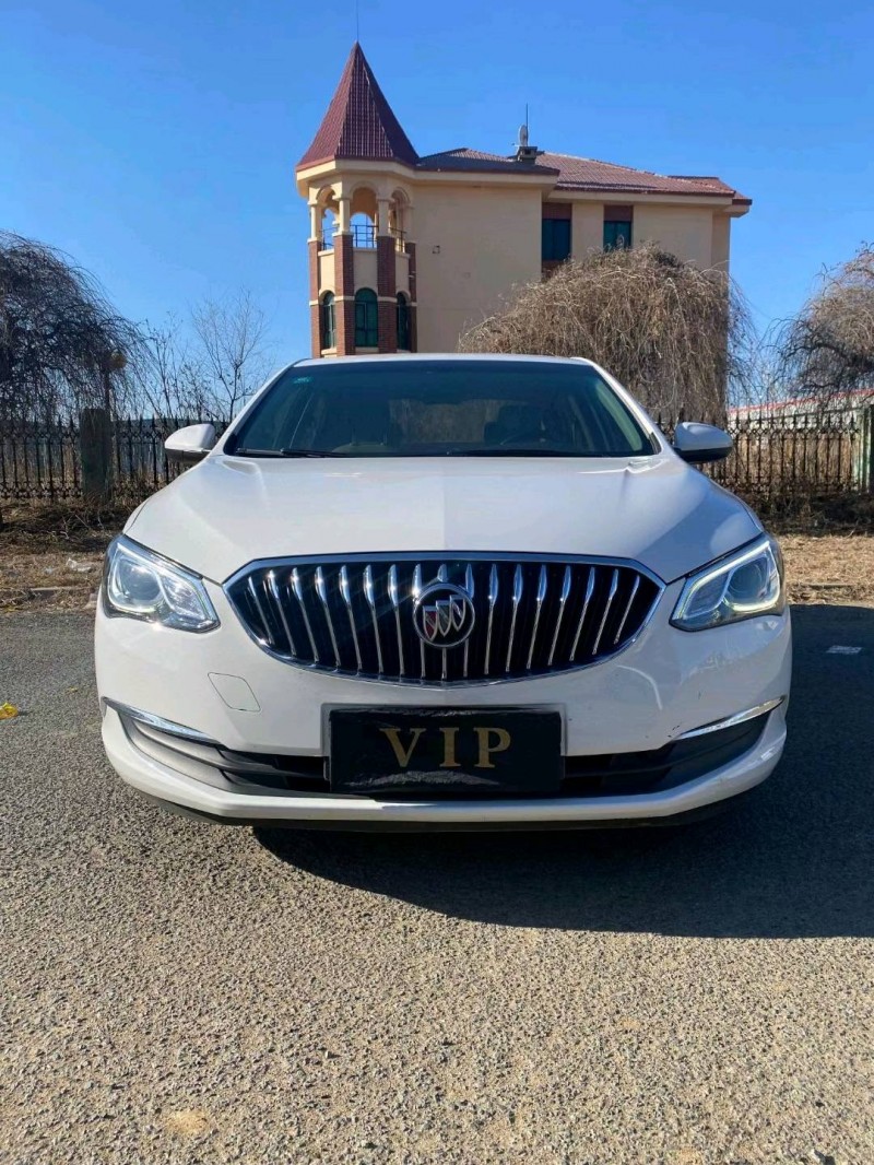 沈阳17年别克英朗1