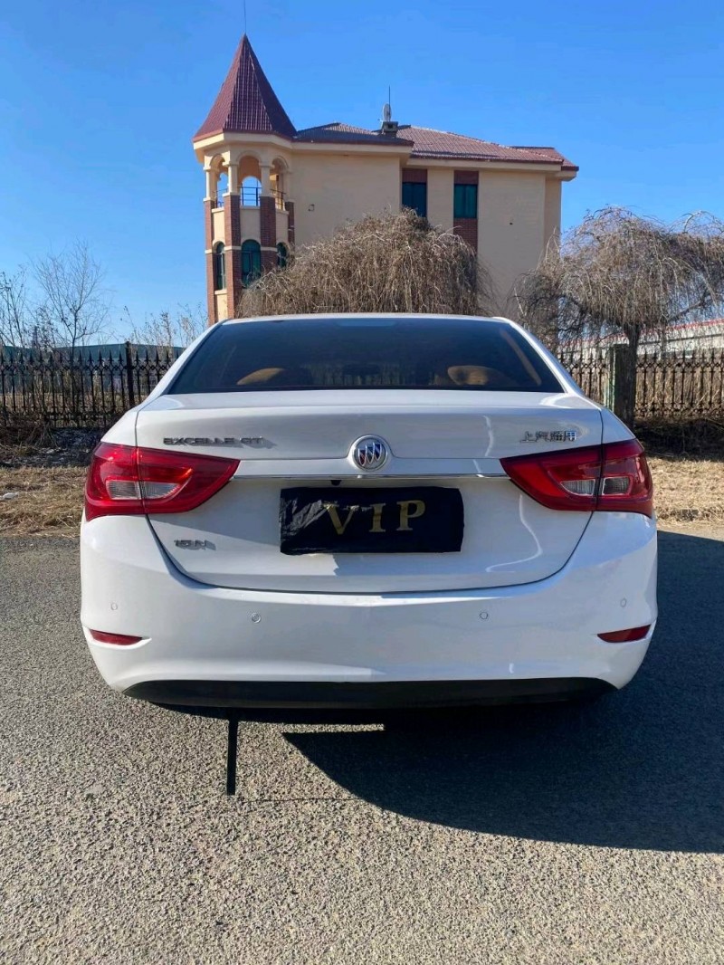 沈阳17年别克英朗7