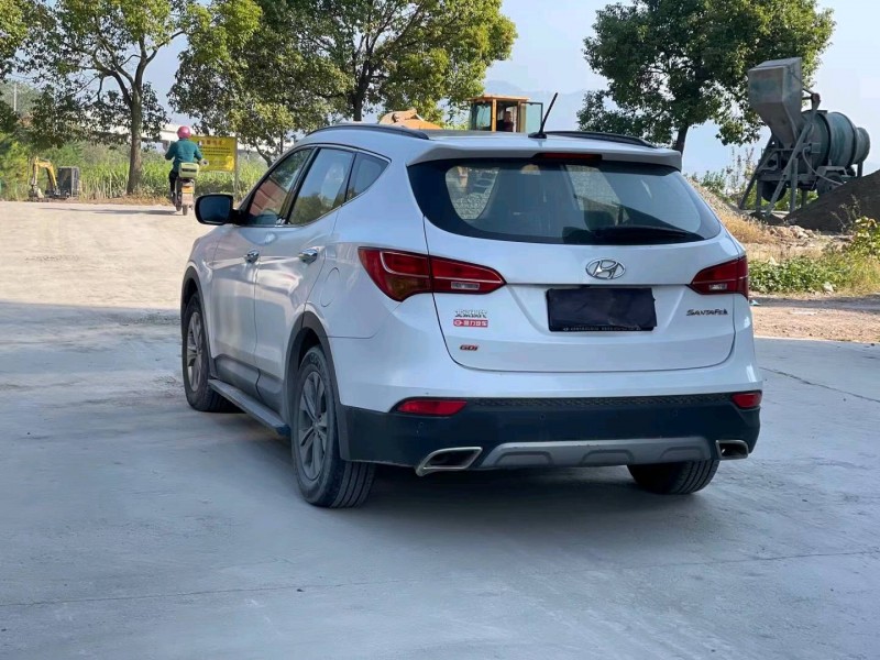 北京16年现代途胜8