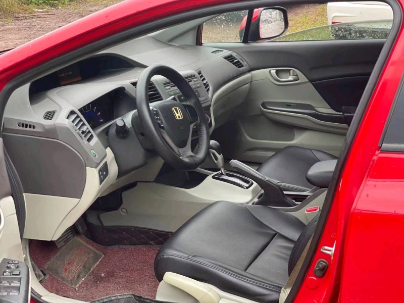 北京12年本田思域4