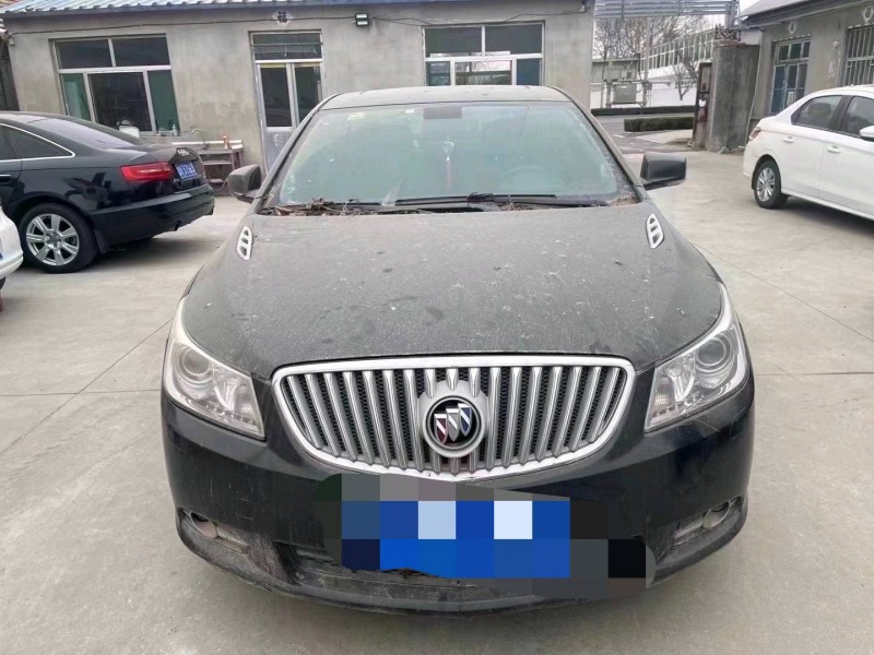 枣庄12年别克君越1