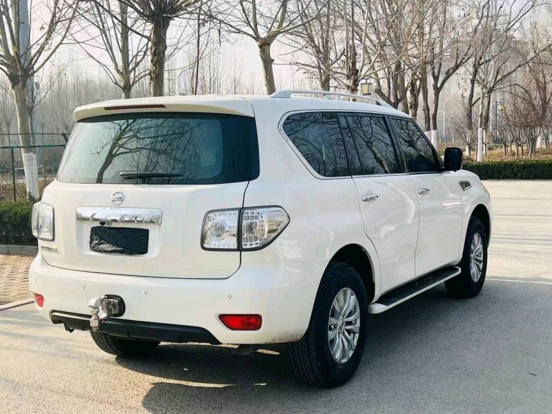 聊城20年日产途乐8