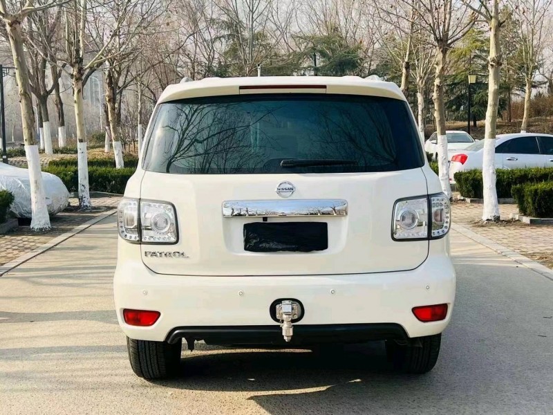 聊城20年日产途乐9