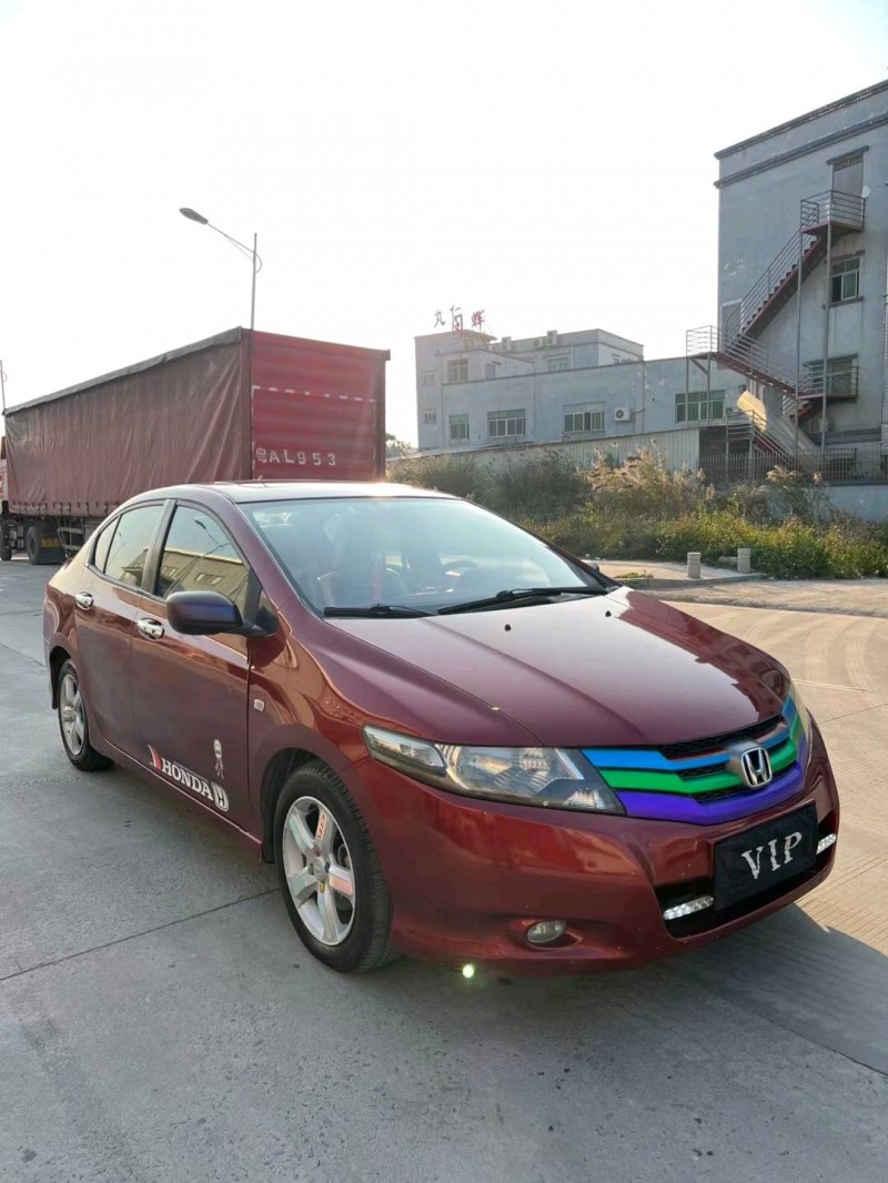 东莞11年本田锋范2