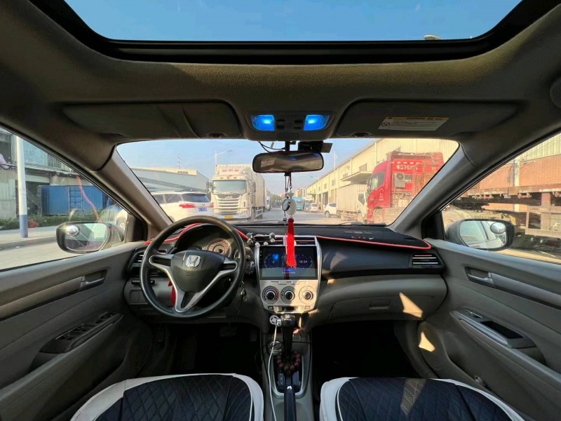 东莞11年本田锋范4