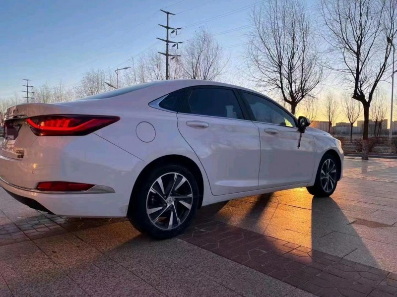 邯郸19年北汽绅宝智道2107