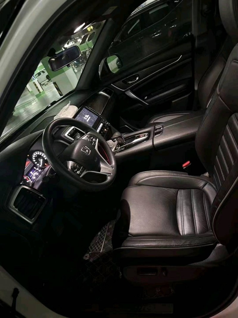 广州18年本田URV2