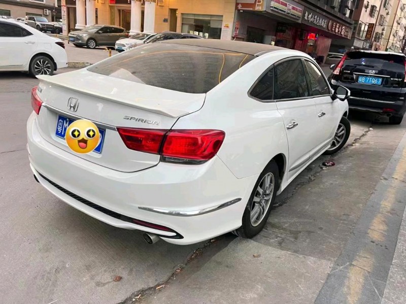 南宁18年本田思铂睿4