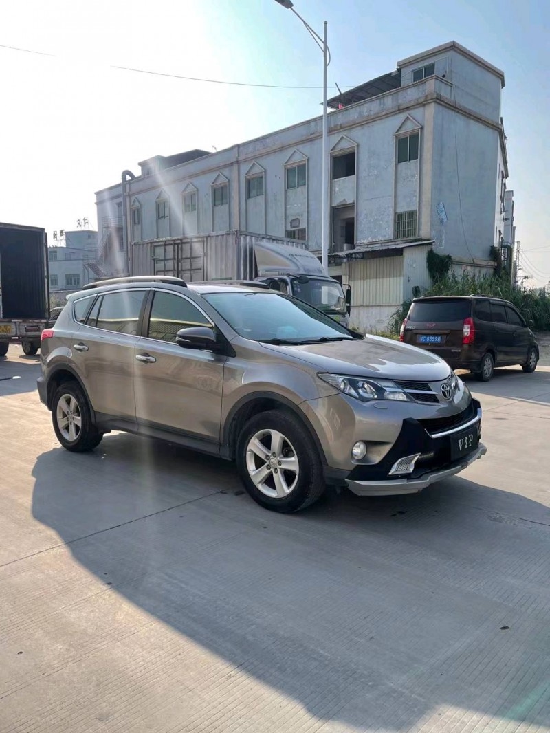 东莞14年丰田RAV4荣放2