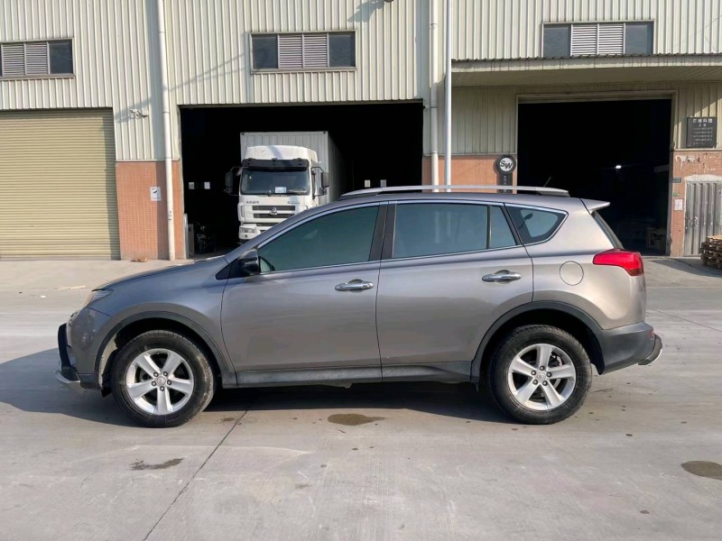东莞14年丰田RAV4荣放7