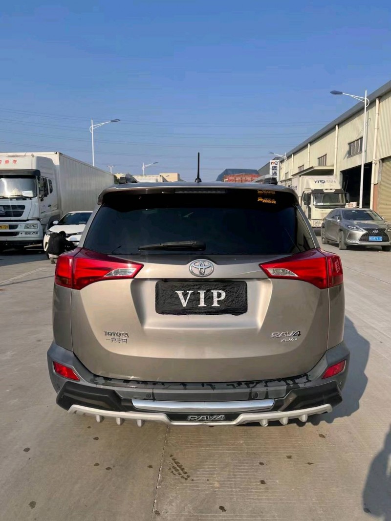 东莞14年丰田RAV4荣放9