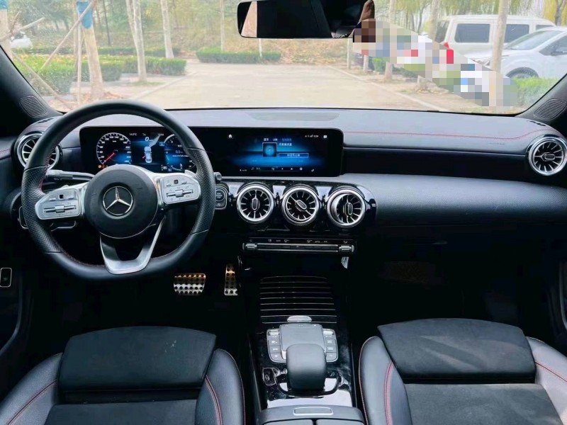 聊城21年奔驰CLA4