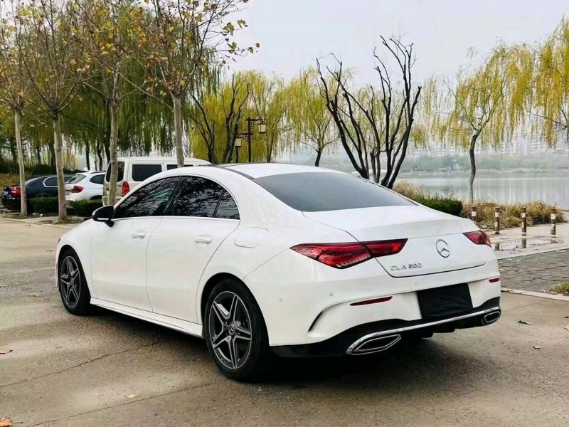聊城21年奔驰CLA7