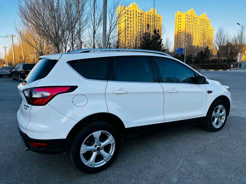 沈阳17年福特翼虎9