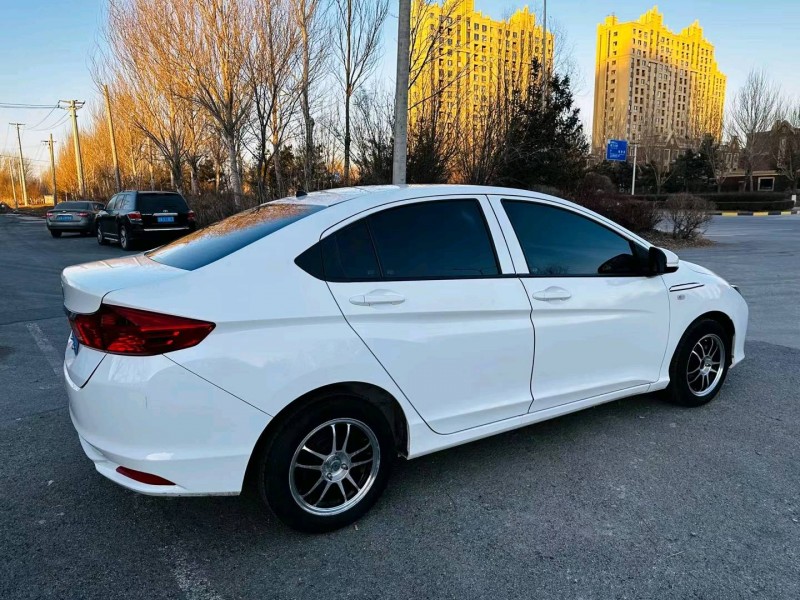 沈阳18年本田锋范4