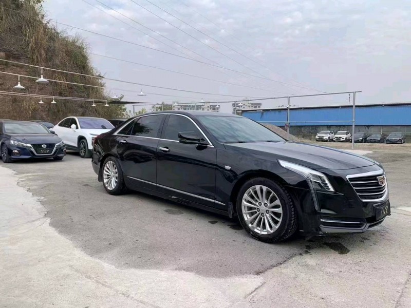 宜昌17年凯迪拉克CT63