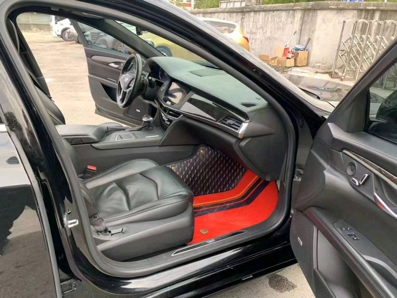 宜昌17年凯迪拉克CT66