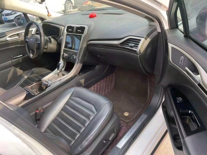 宜昌15年福特蒙迪欧7