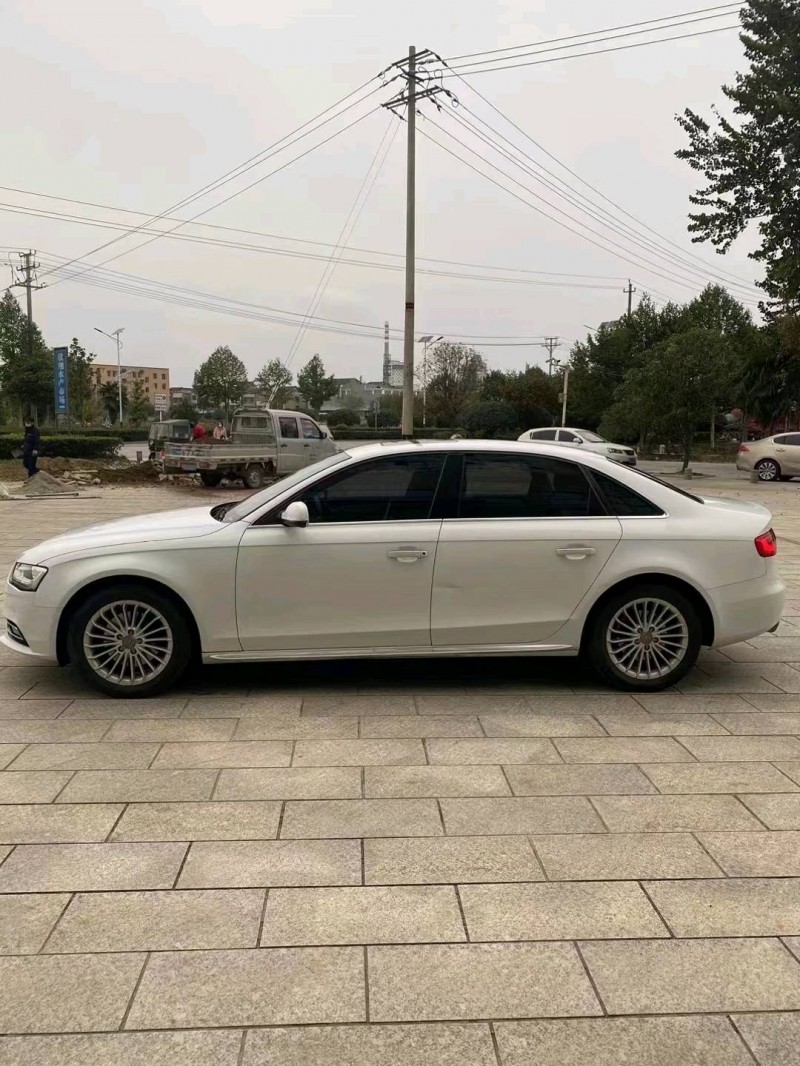 宜昌15年奥迪A4L9