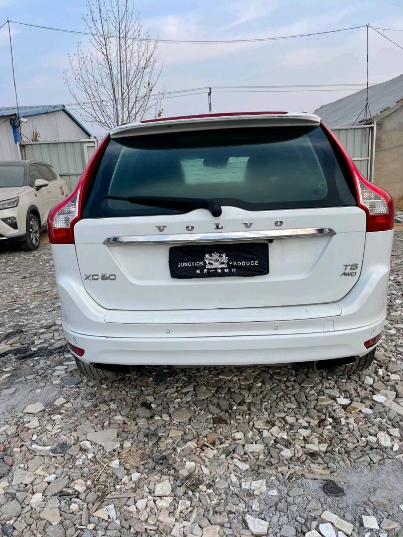 青岛15年沃尔沃XC609