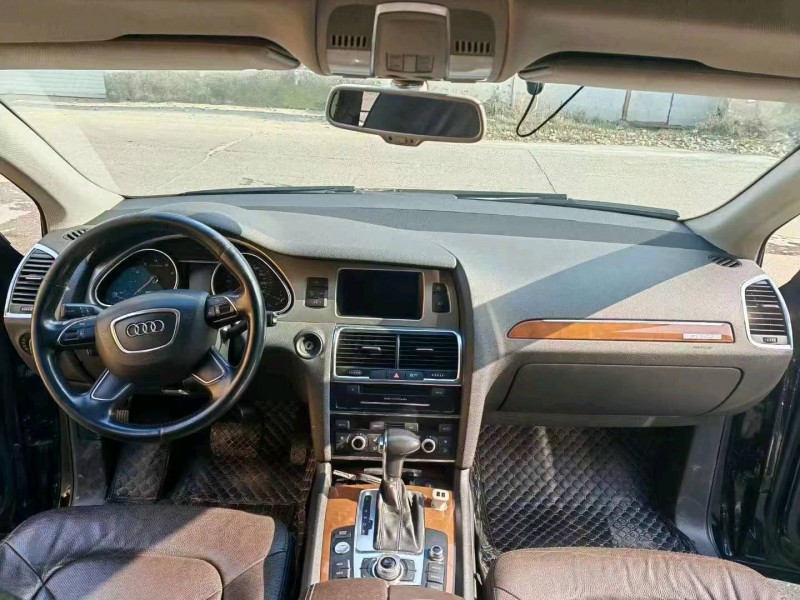 宜昌14年奥迪Q75