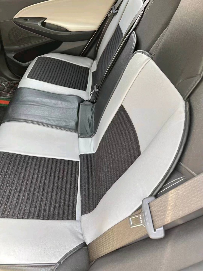 青岛19年别克昂科拉4