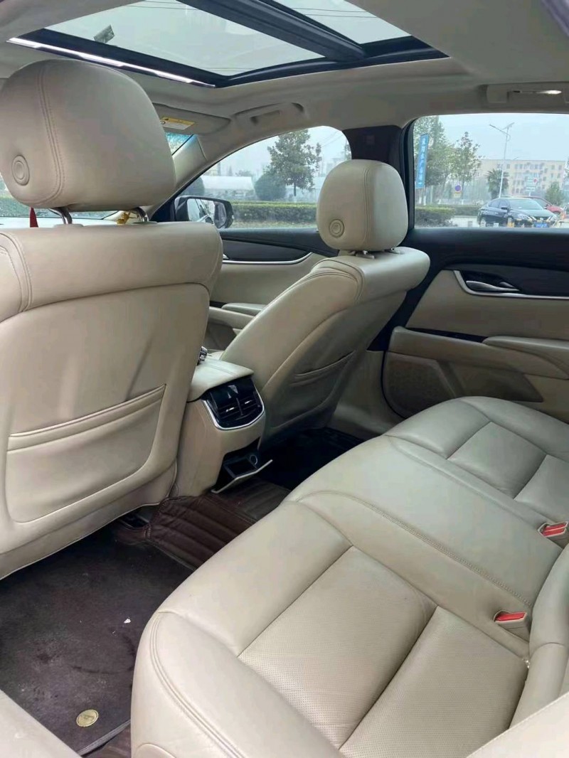 宜昌16年凯迪拉克XTS6