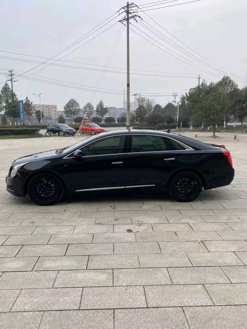 宜昌16年凯迪拉克XTS9