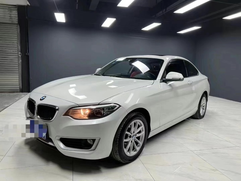 成都18年宝马2系2