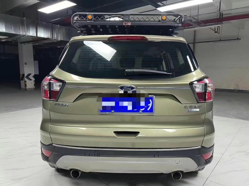 成都18年福特翼虎3