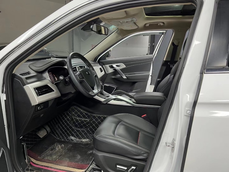 成都18年吉利博越2