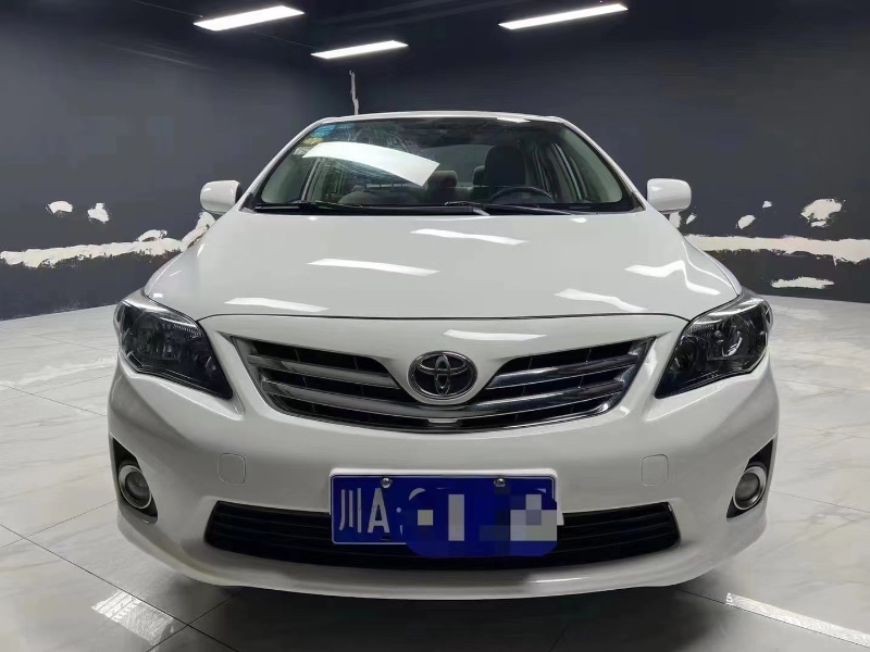 成都14年丰田卡罗拉1