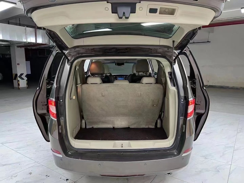 成都11年别克GL88