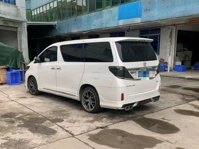 广州13年丰田埃尔法3