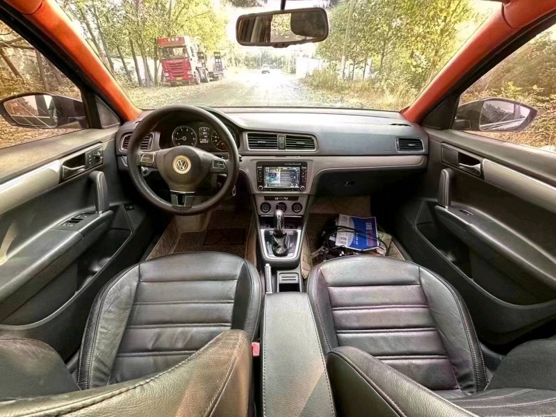 北京12年大众朗逸5