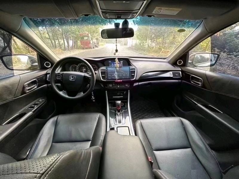 北京16年本田雅阁3