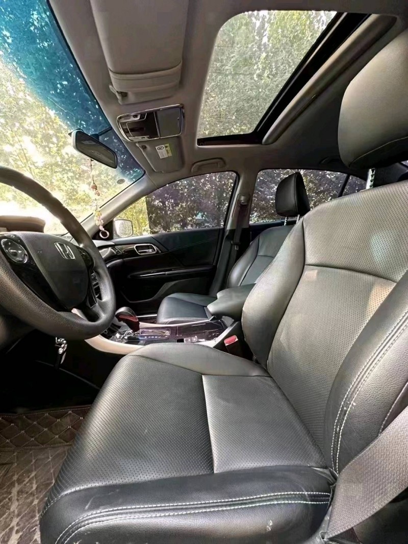 北京16年本田雅阁7