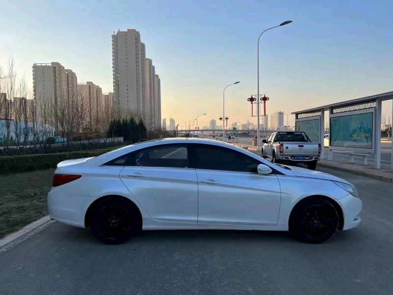邯郸13年现代索纳塔八5