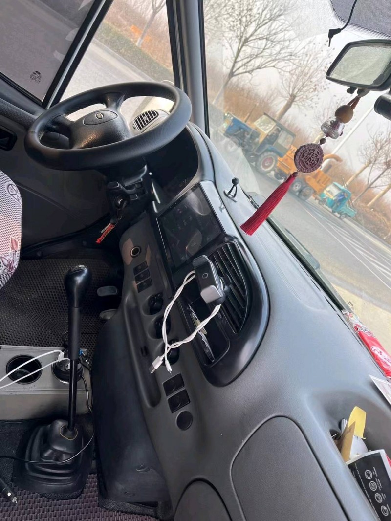 青岛17年福特全顺4