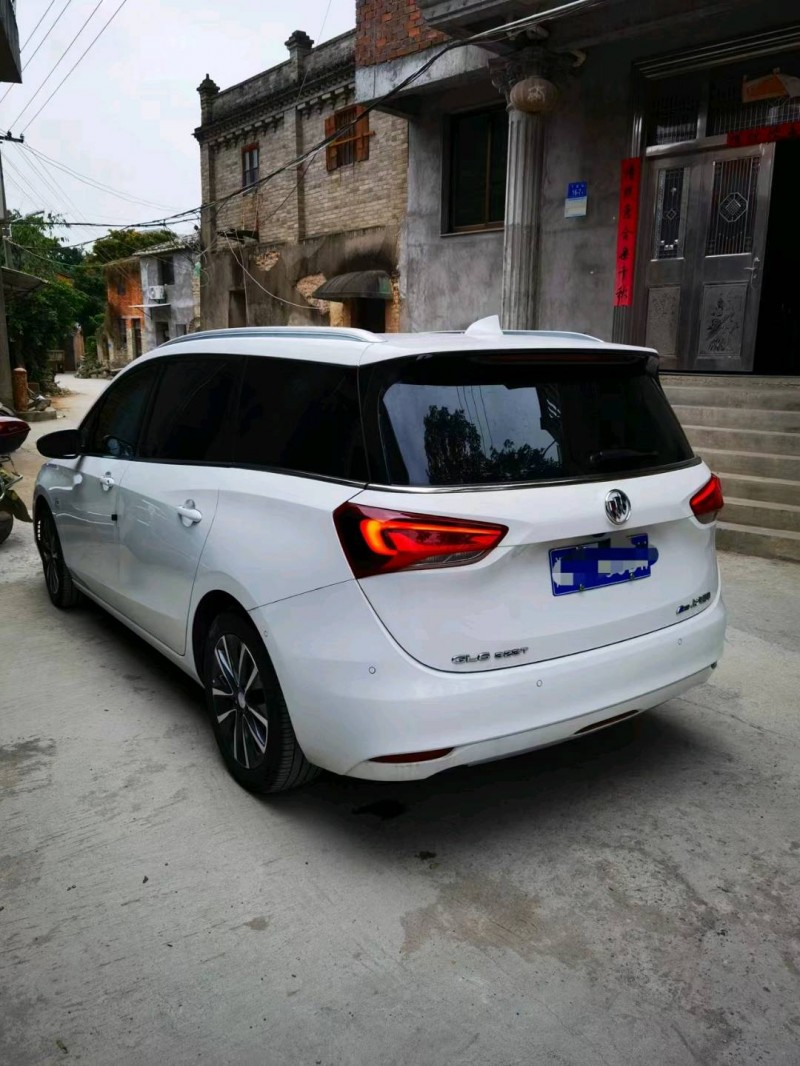 枣庄21年别克GL67