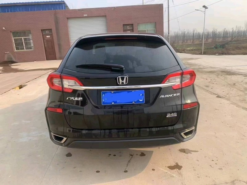 济南18年本田冠道8