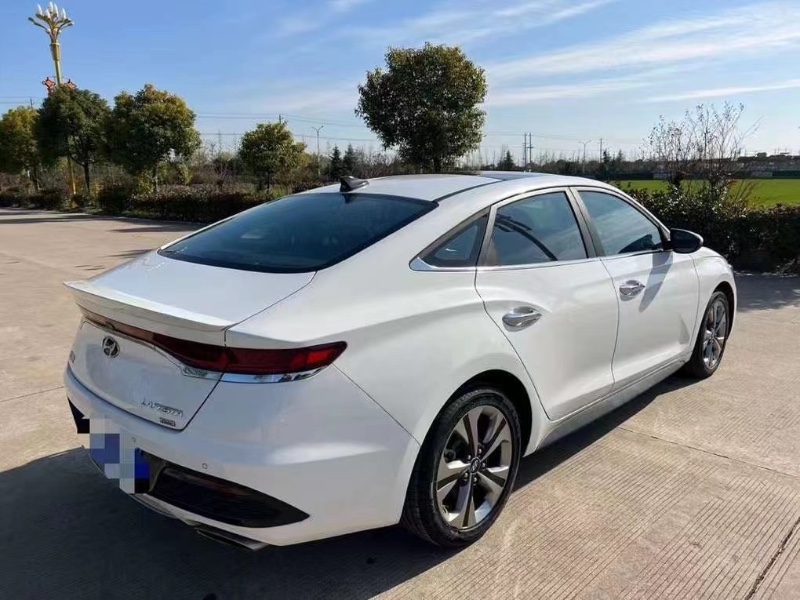 盐城19年现代菲斯塔2